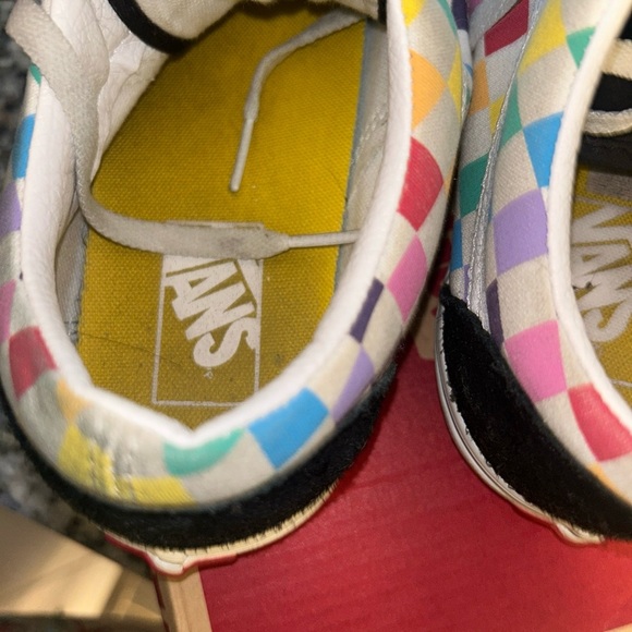 Multicolored Vans in a size 9 - Picture 7 of 10